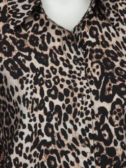 Damen Bluse im Leoprint mit kurzem Arm