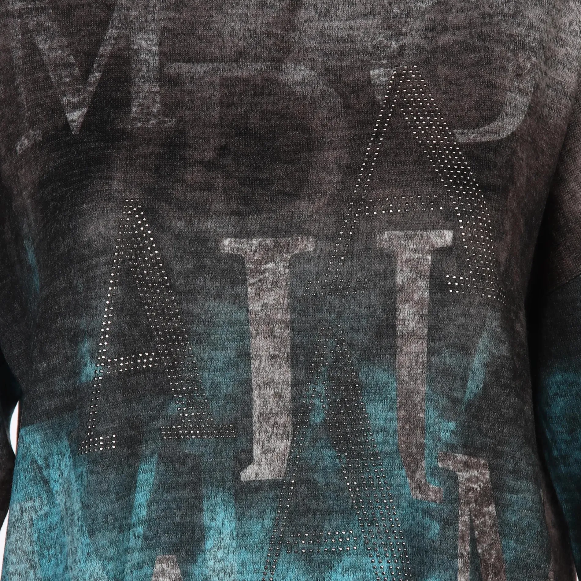 Damen Flauschshirt mit Ziernieten