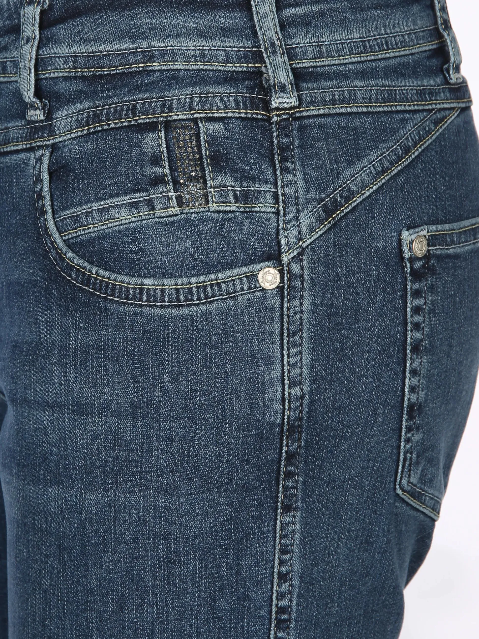 Damen Jeans mit Ziersteinchen