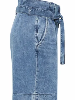 Damen Mustang Shorts