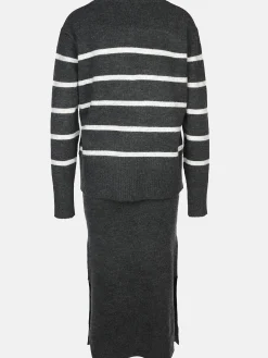 Damen Set bestehend aus Pullover und Rock