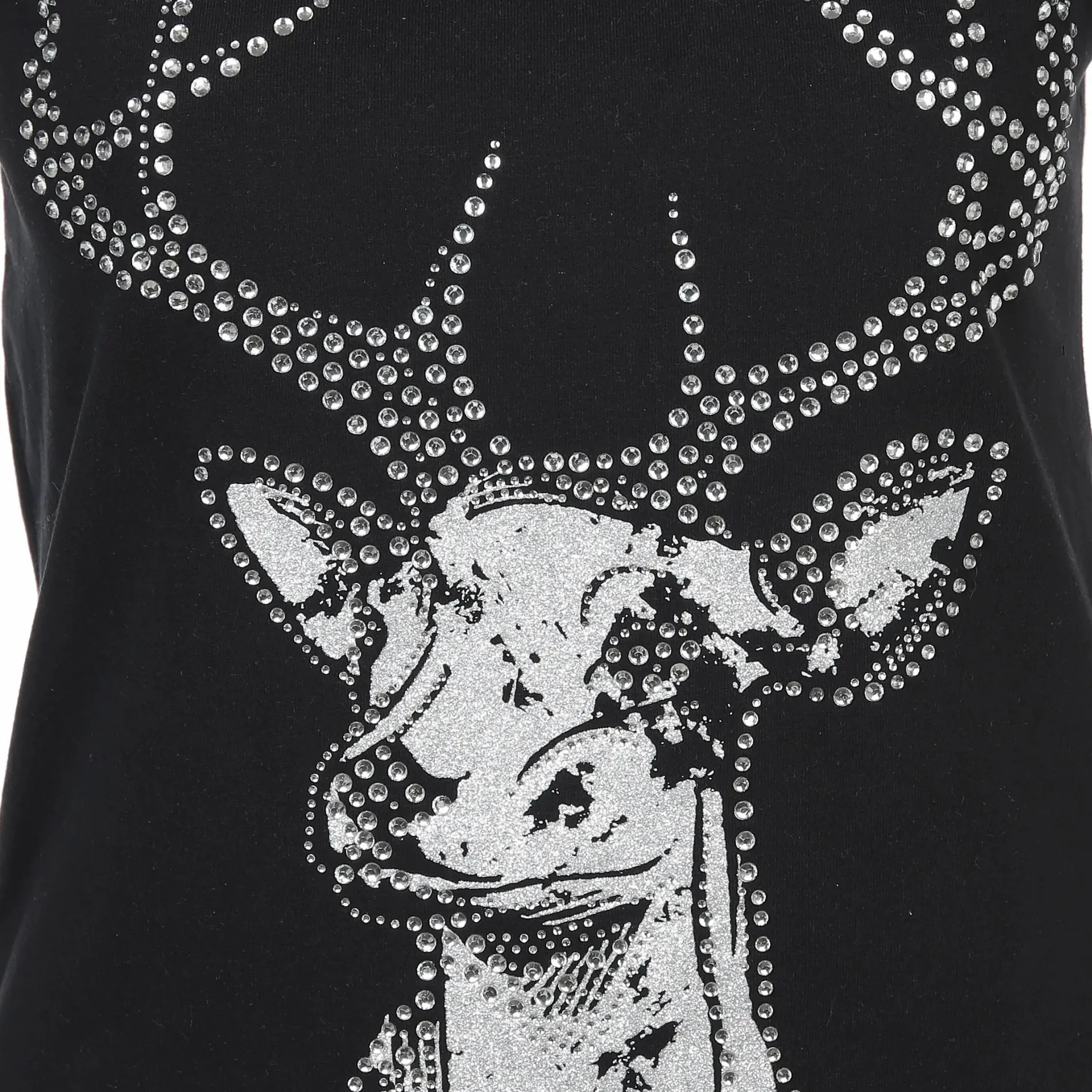 Hailys Trachtenshirt mit Ziersteinchen