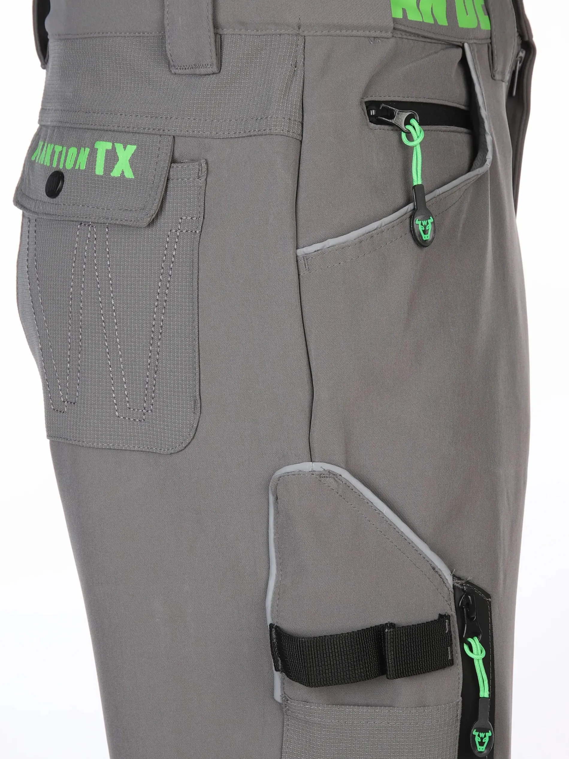 Herren Arbeitsshorts mit vielen Details