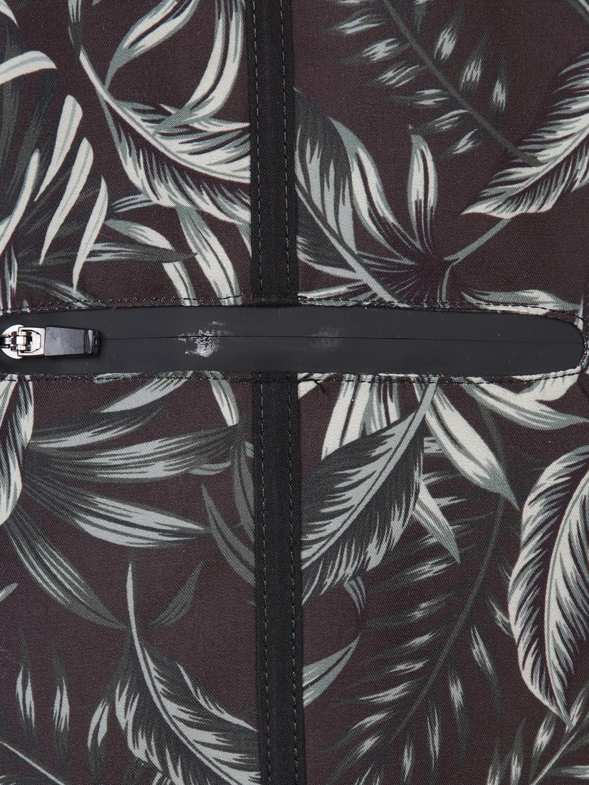 Herren Badeshorts mit Alloverprint