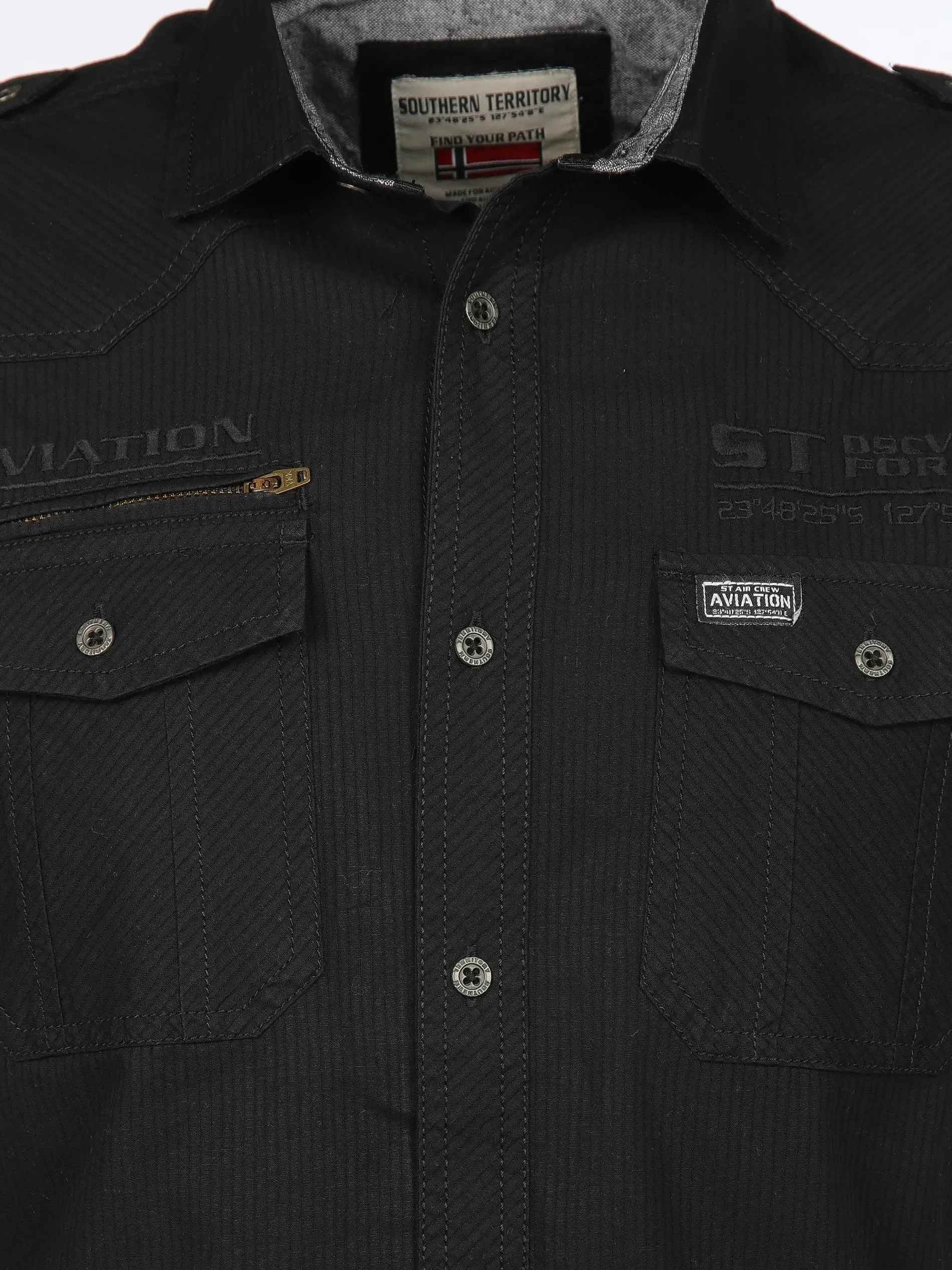 Herren Freizeithemd mit Stickerei