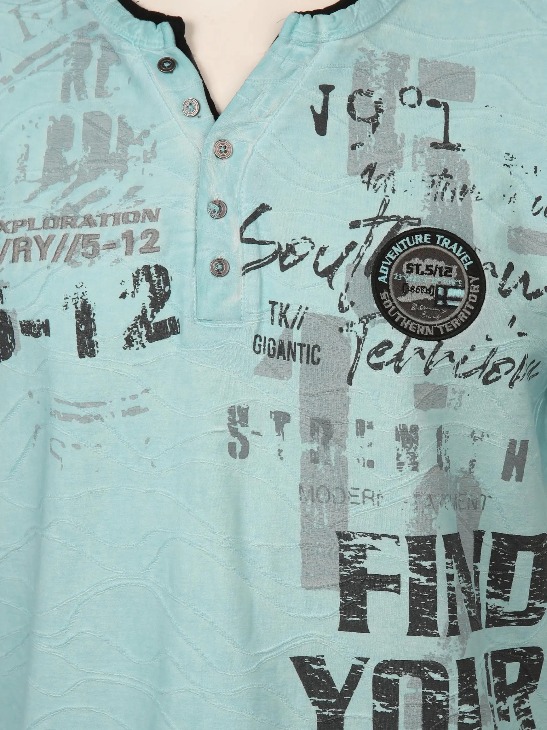 Herren Henleyshirt mit 2in1 Kragen