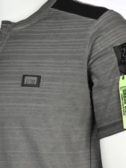 Herren Henleyshirt mit Struktur