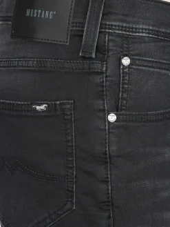Herren Jeansshorts in dunkler Waschung