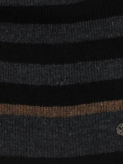 Herren Mütze mit Streifen