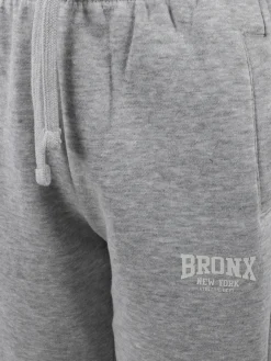 Jungen Jogginghose mit weitem Bein