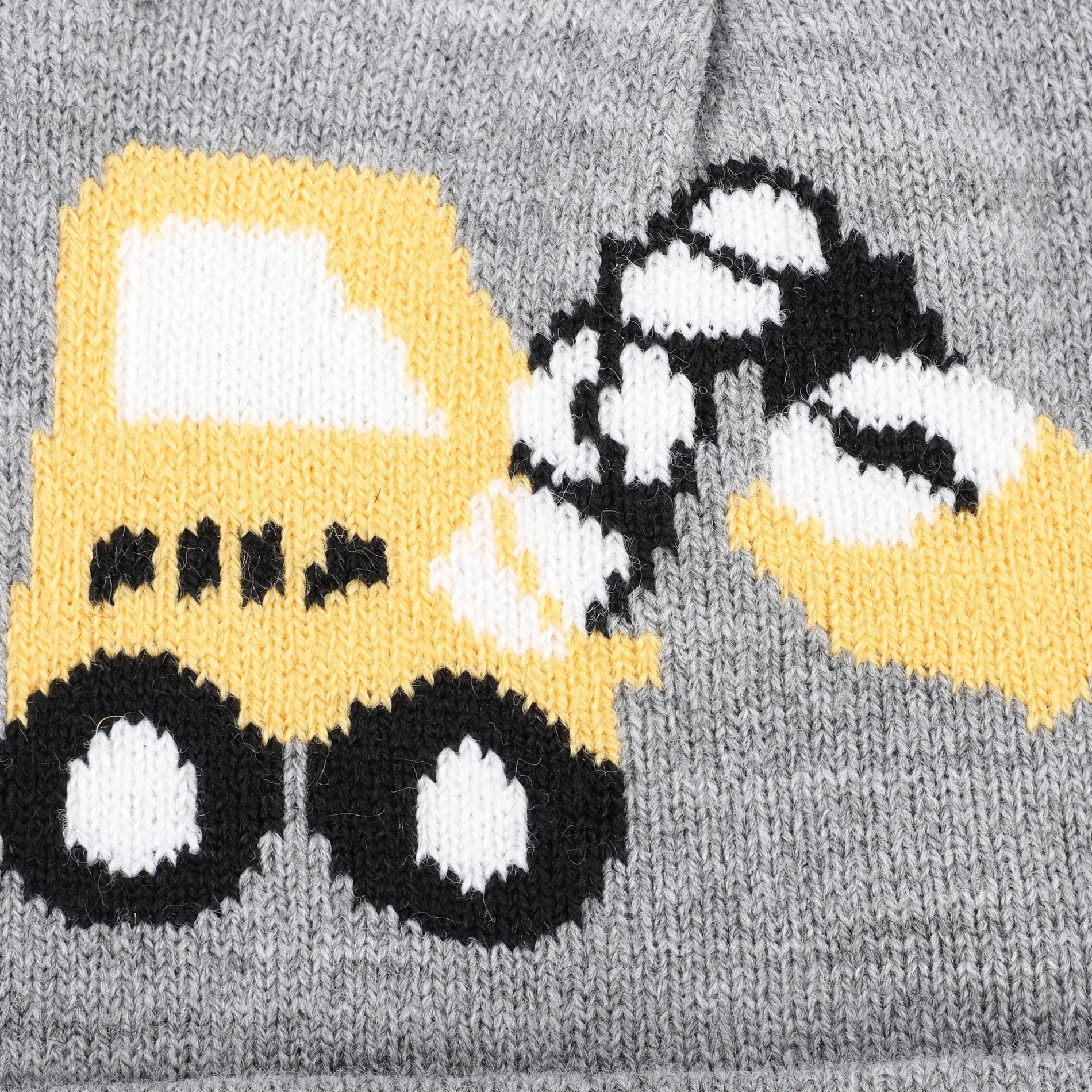 Jungen Mütze mit Baggerstickerei