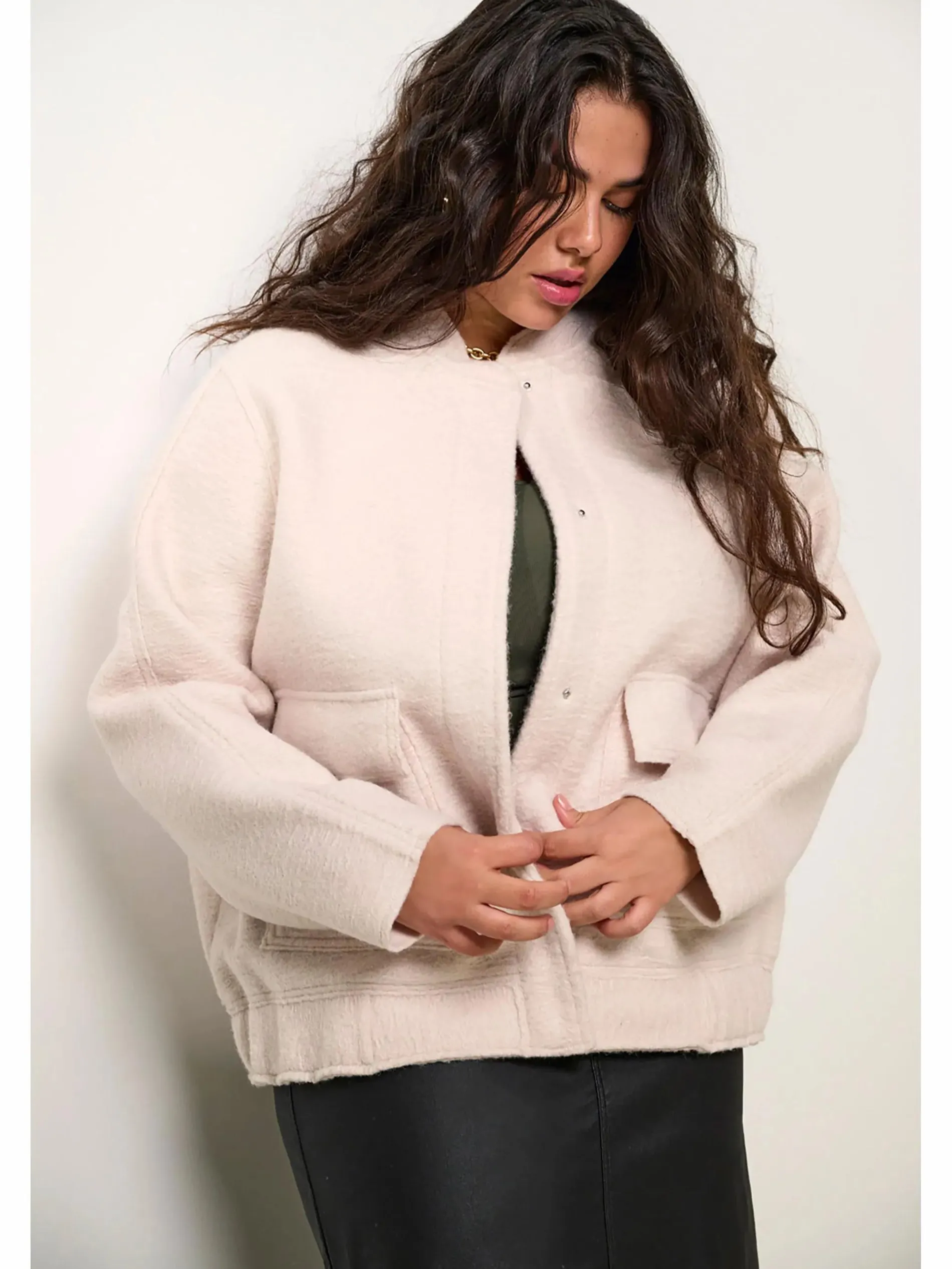 Only Carmakoma CARSANNE BOUCLE BOMBE Jacke