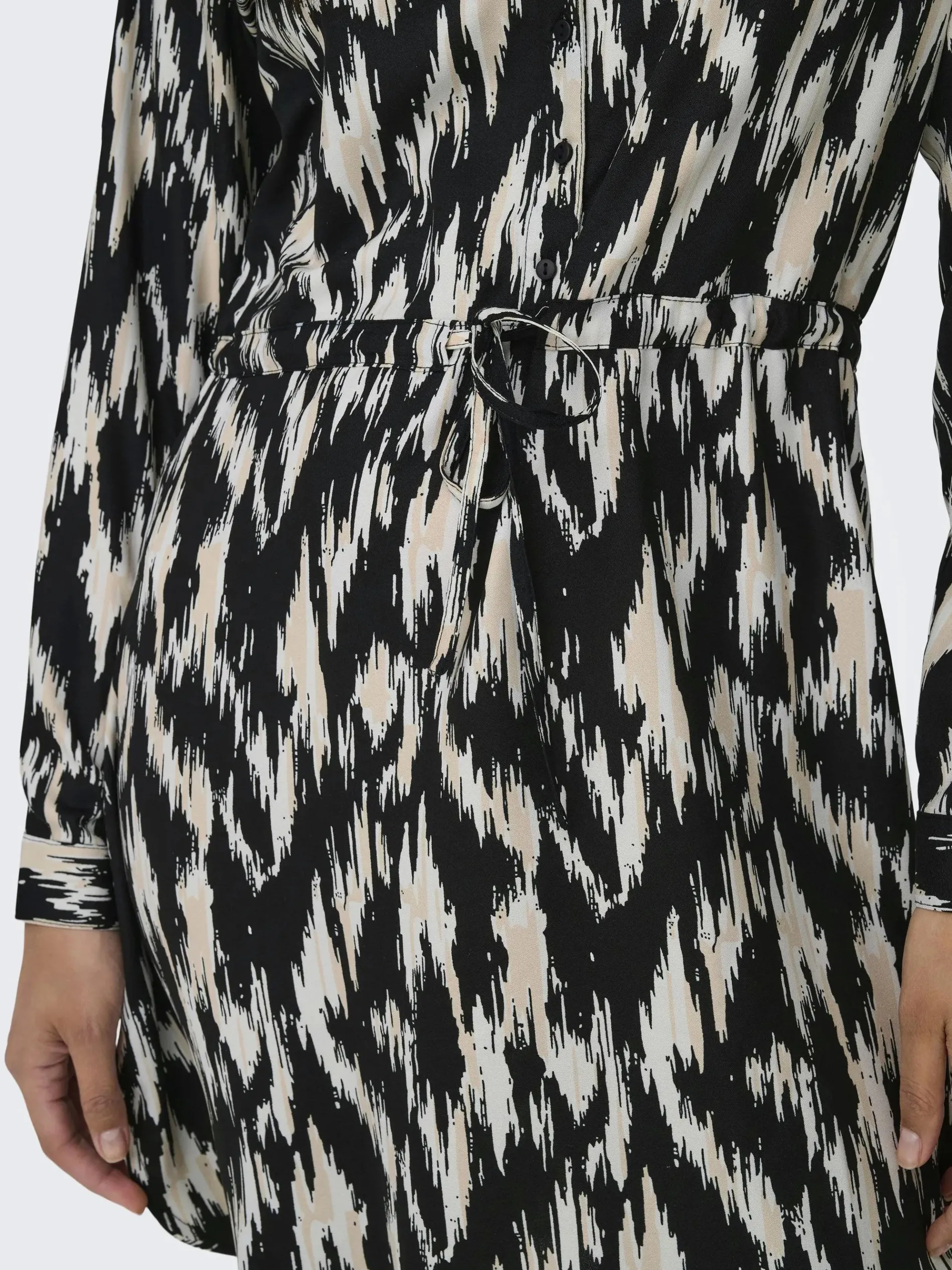 Only ONLCORY L/S V-NECK TU Kleid