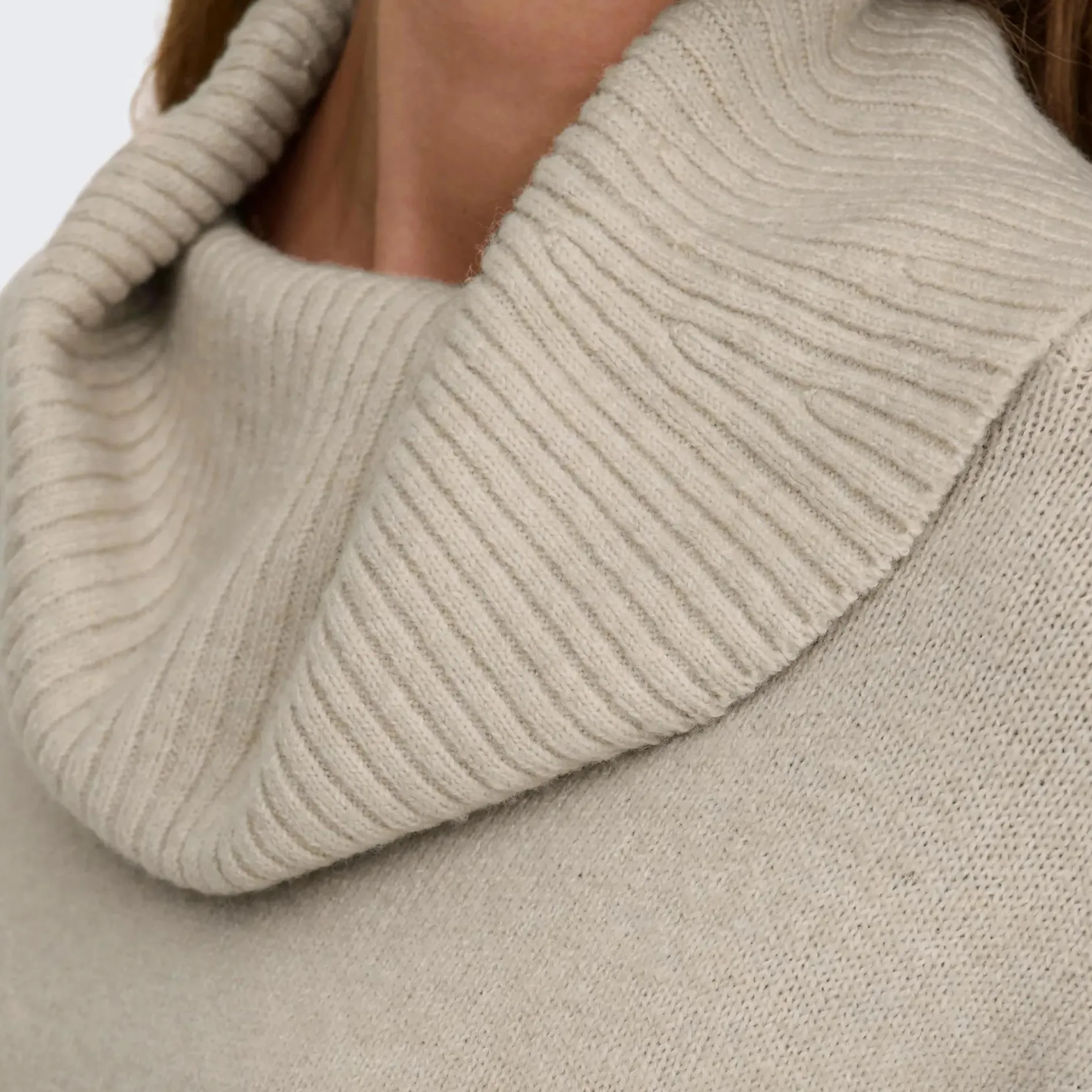 Only ONLHAZEL LS COWLNECK Strickpullover