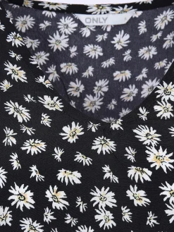 Only ONLHELGA S/S V-NECK T T-Shirt