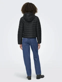 Only ONLTAHIA LW QUILTED Steppjacke