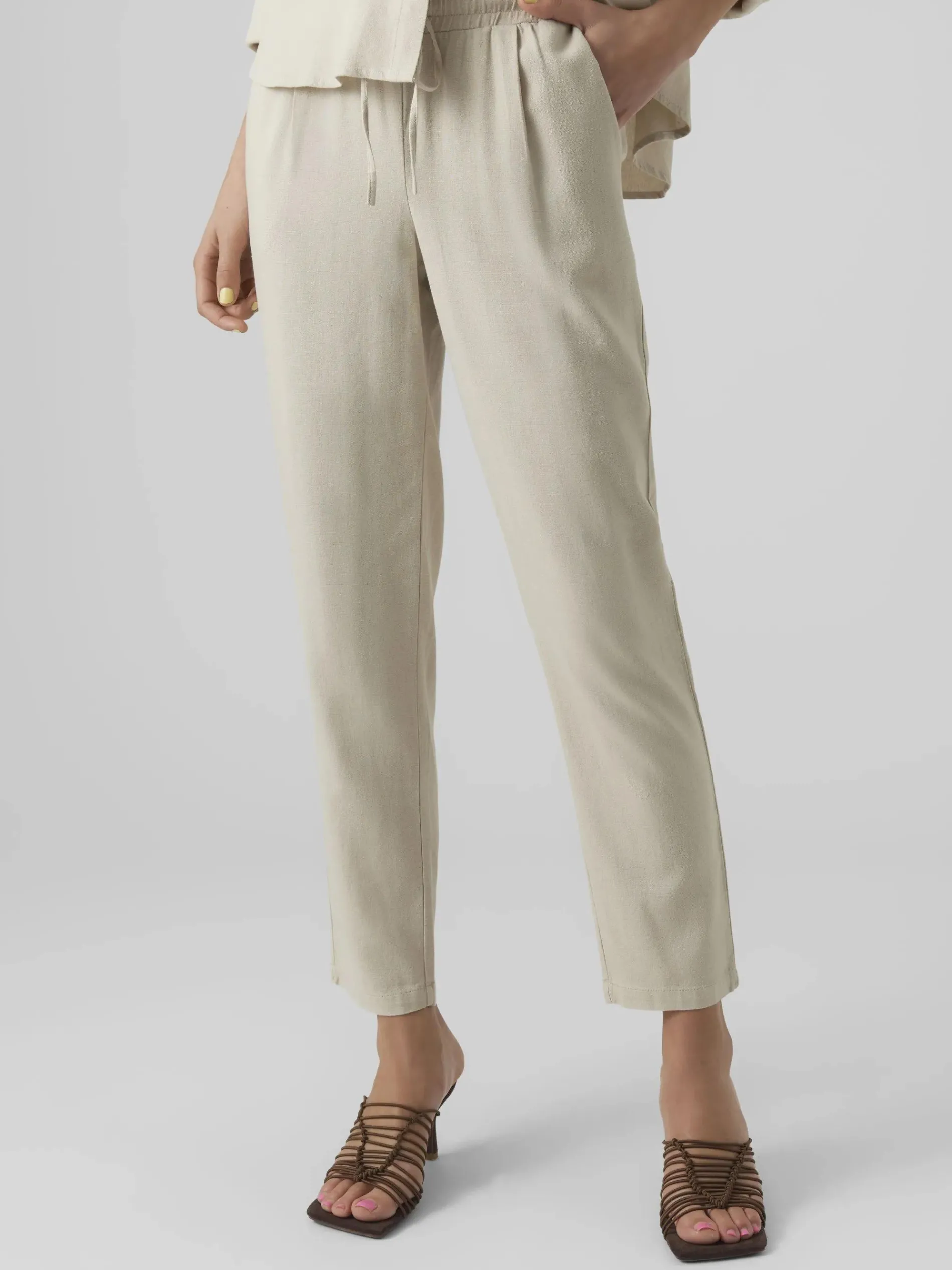 Vero Moda VMJESMILO ANKLE PANTS Hose