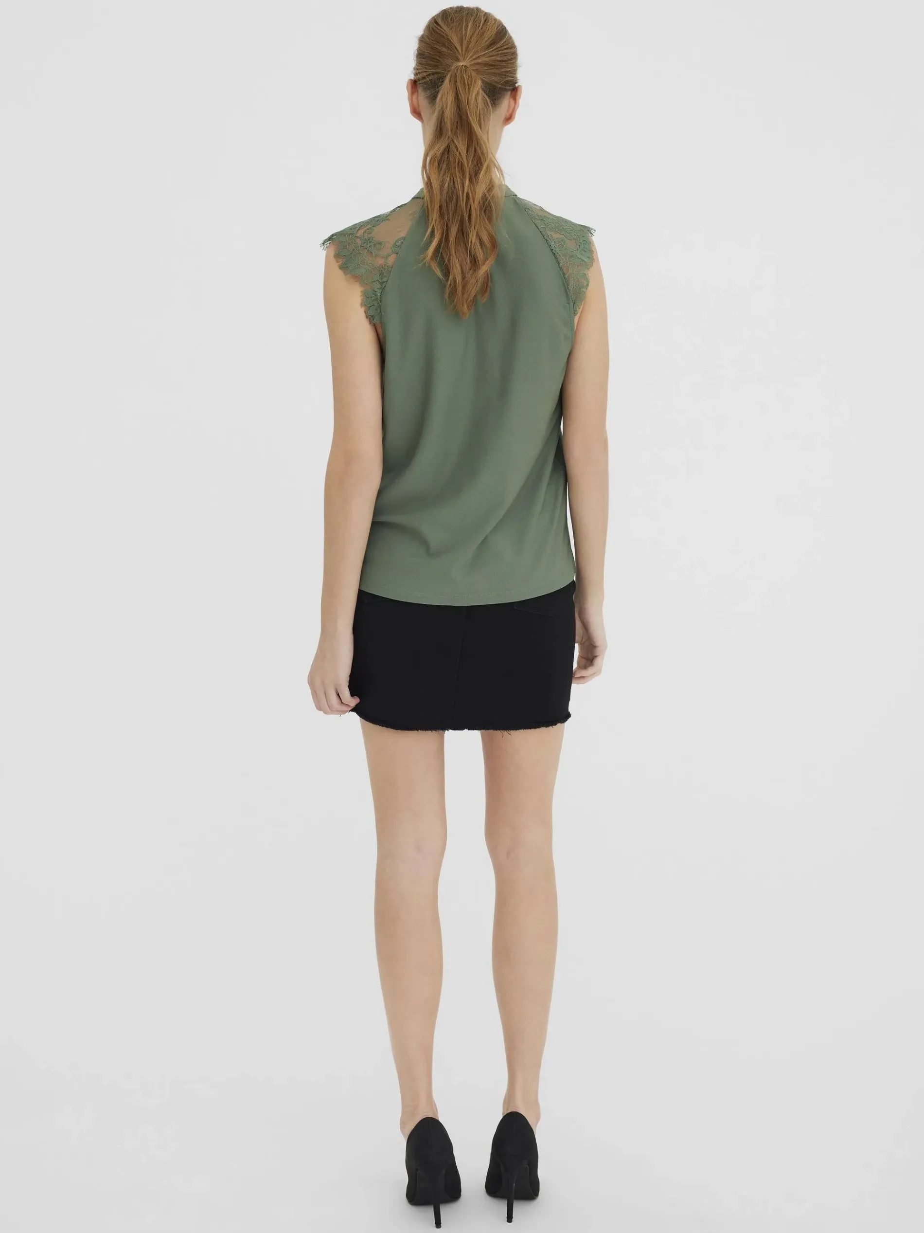 Vero Moda VMMILLA SL LACE TEE G Spitzentop